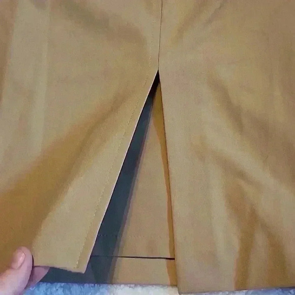 The Limited Khaki skirt​ - Picture 5 of 5